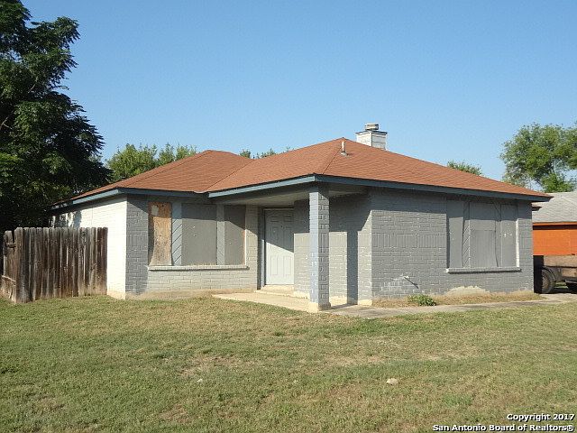 1st image of 6211 Brownleaf St