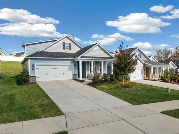 4251 Limestone Ct, Clemmons, NC 27102