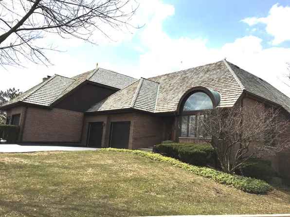 724 Pinecrest Ct, Hinsdale, IL 60521