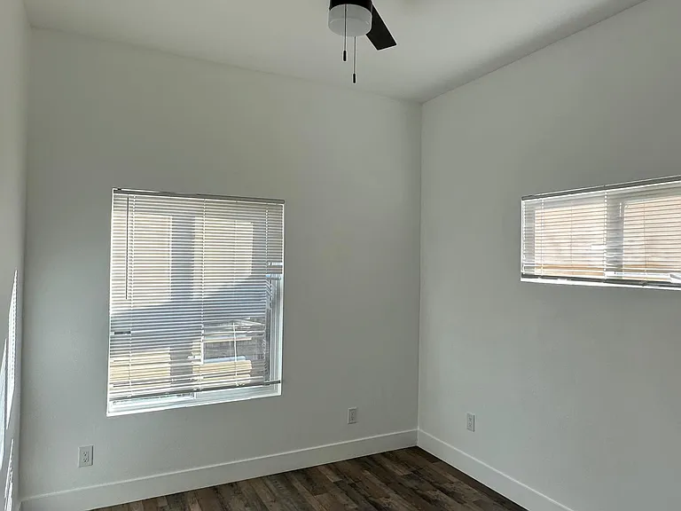 449 N Santa Fe St #C — Photo 4