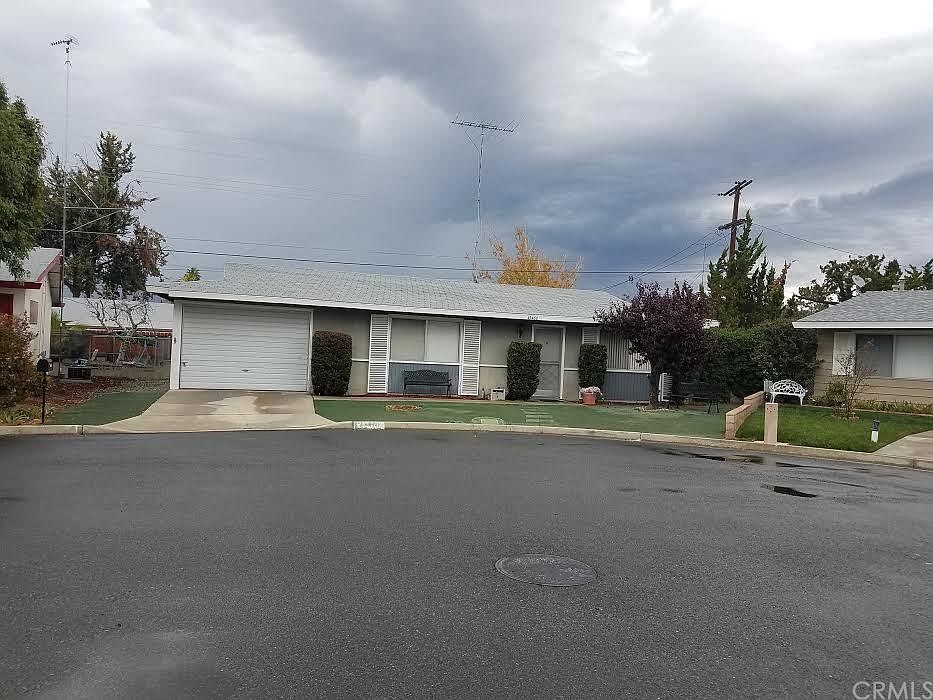 1st image of 43480 Briercliff Dr