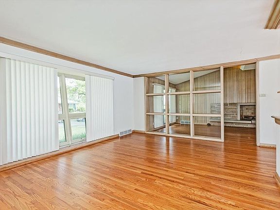 5th image of 958 Abbeville Dr