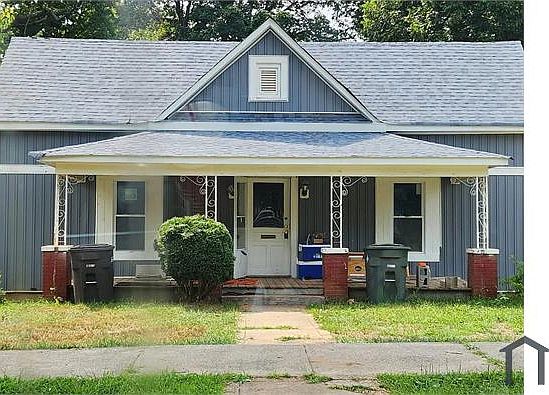 3rd image of 1328 Wilson W Lee Blvd