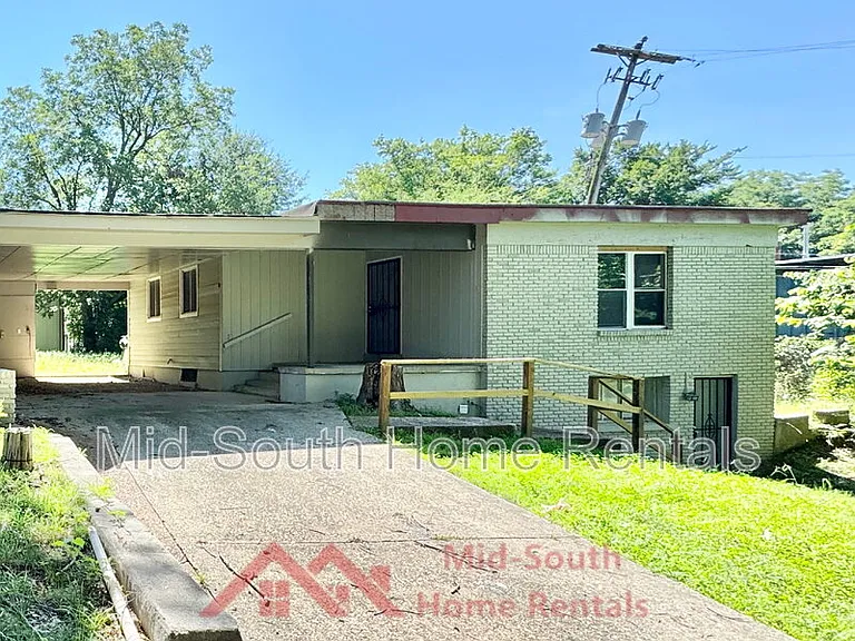 2876 Cela Rd #B — Photo 2