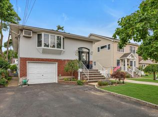 3166 Perry Ave, Oceanside, NY 11572
