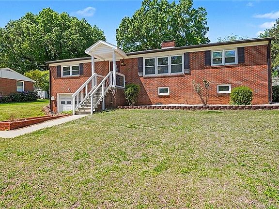 3rd image of 509 Greentree Dr