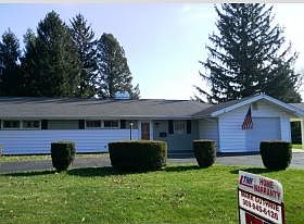 2nd image of 218 Parkview Dr