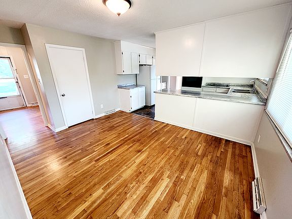 4th image of 6113 Foote Mineral Ln