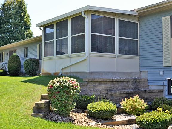 3rd image of 6696 Leisure Creek Dr SE