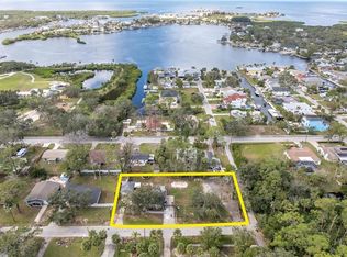 8209 Papaya St, Port Richey, FL 34668