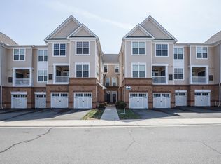43371 Locust Dale Ter UNIT 111, Ashburn, VA 20147