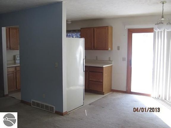 5th image of 20849 Red Oak Dr