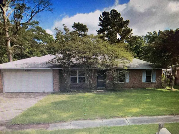 14605 Mora Dr, Baton Rouge, LA 70819