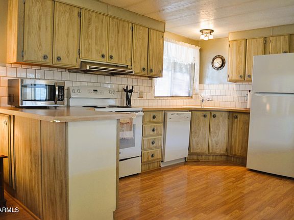 5th image of 9333 E University Drive #89