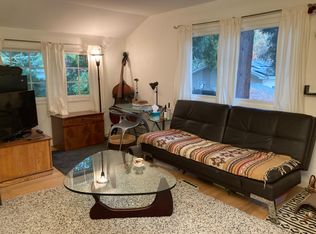 247 Byron St, Palo Alto, CA 94301