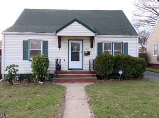 1080 Voorhees St, Hillside, NJ 07205