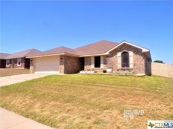 3rd image of 2403 Griffin Dr