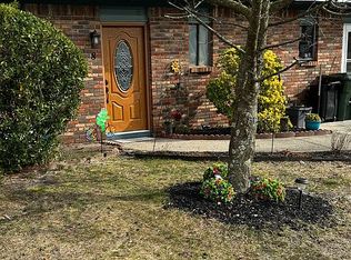 8 Jesse Rd, Howell, NJ 07731