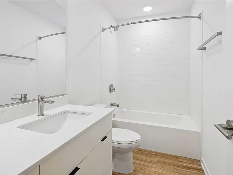 Waverly Creek Townhomes — Photo 23