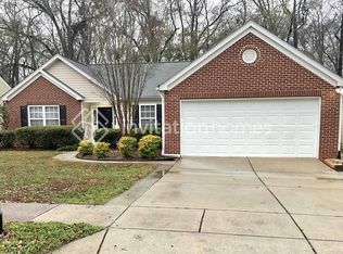 3932 Edgeview Dr, Indian Trail, NC 28079