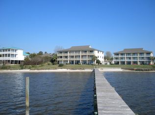 1695 W Highway 98 APT 101, Mary Esther, FL 32569