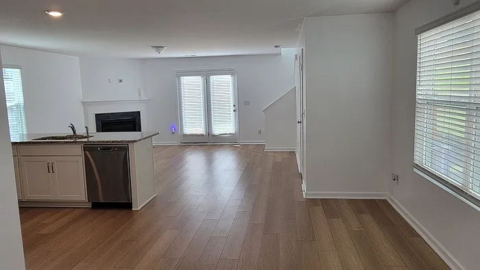 426 Eclipse Ln — Photo 9