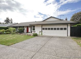 1226 NE 25th St, Gresham, OR 97030