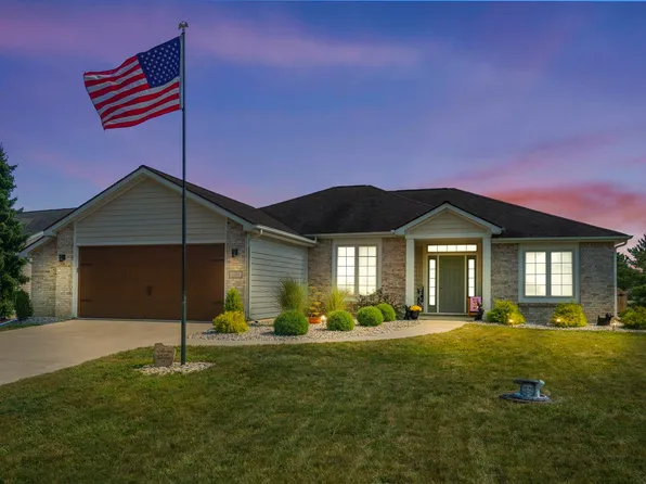 2107 Winding Creek Ln, Fort Wayne, IN 46804