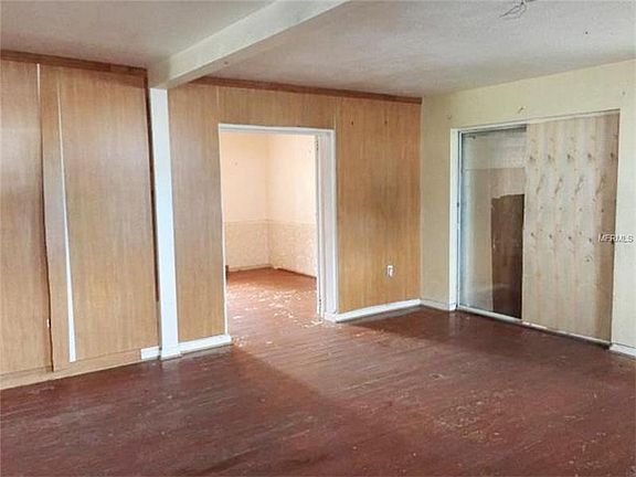 2nd image of 5084 Flamingo Dr