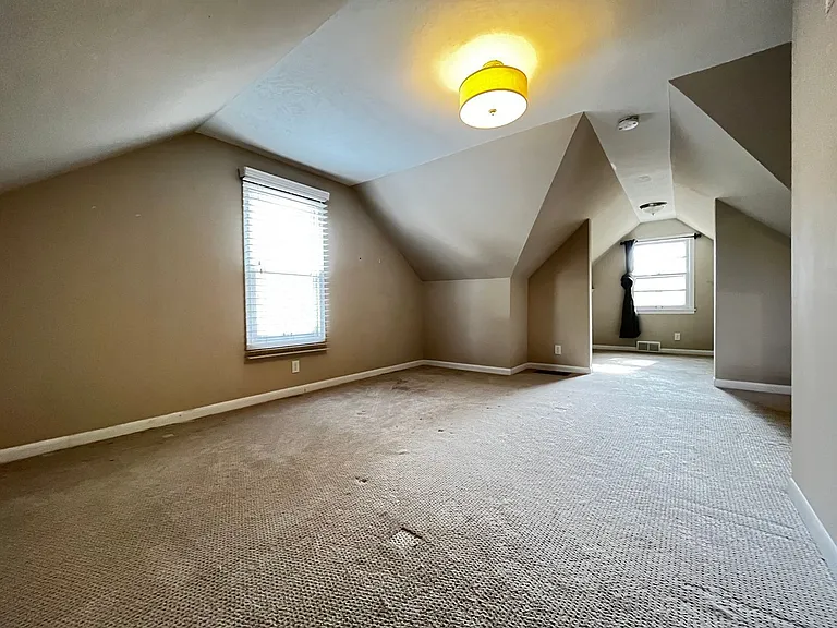 3120 Jersey Ave S — Photo 10