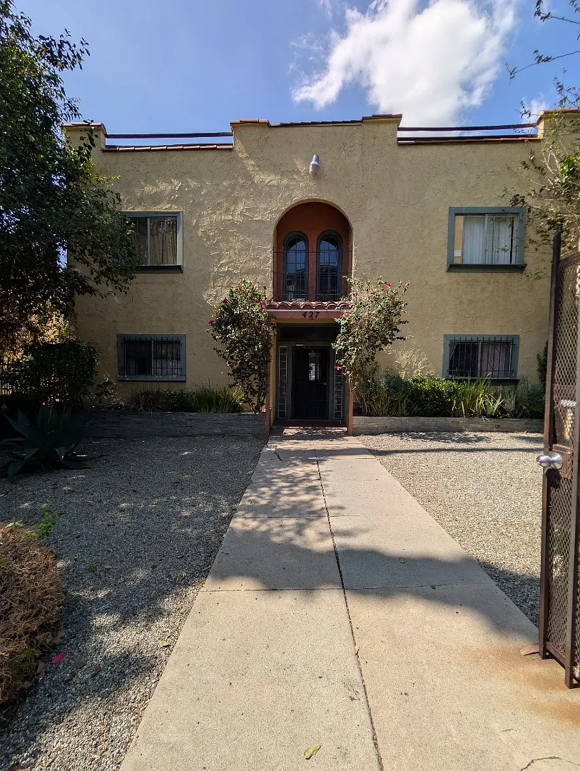 427 Coronado Terrace, Unit #9 — Photo 1
