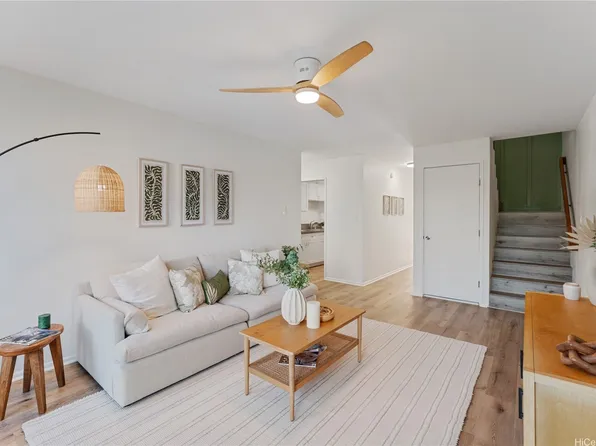 46-78 Emepela Pl APT C207, Kaneohe, HI 96744
