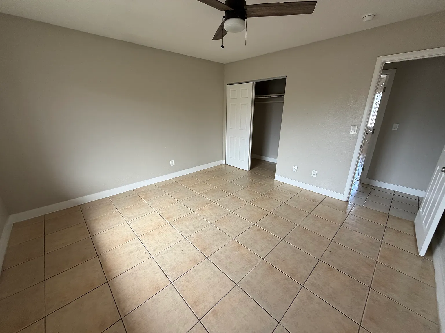 3 bed, 1434 sqft, $1,700 — Photo 3