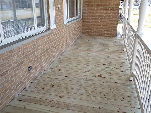 Front porch 7' x 24' new wood