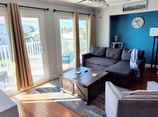 221 6th Ave S APT H, Jacksonville Beach, FL 32250