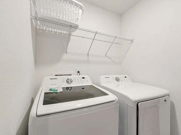 Washer/Dryer