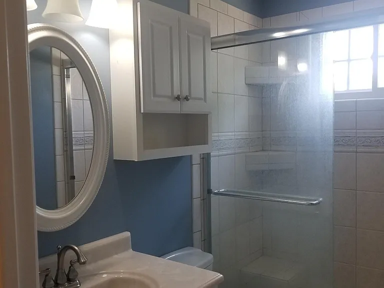 7968 Kenmore Dr — Photo 12