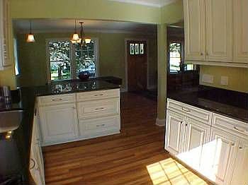 3rd image of 1022 Hannah Ave