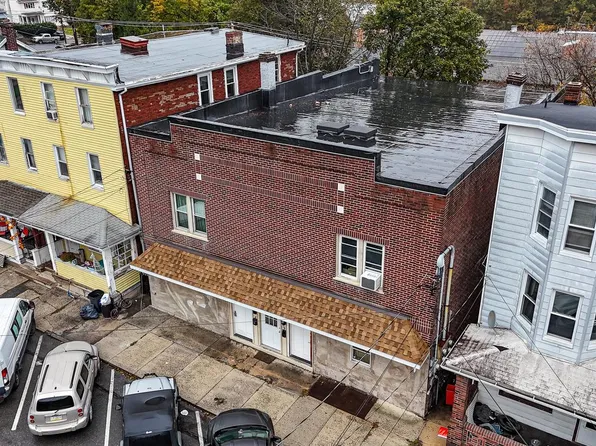 231 E Ridge St #233, Lansford, PA 18232