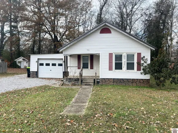 916 Walnut St, Benton, KY 42025