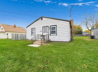 523 W 6th St, Belvidere, IL 61008