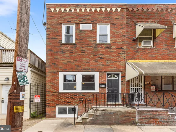 1944 S Hicks St, Philadelphia, PA 19145