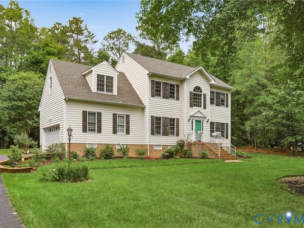12040 Hunters Hawk Ct, Chesterfield, VA 23838