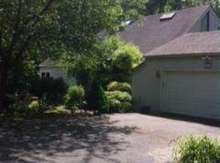 202 Creek Rd, Jeffersonville, IN 47130