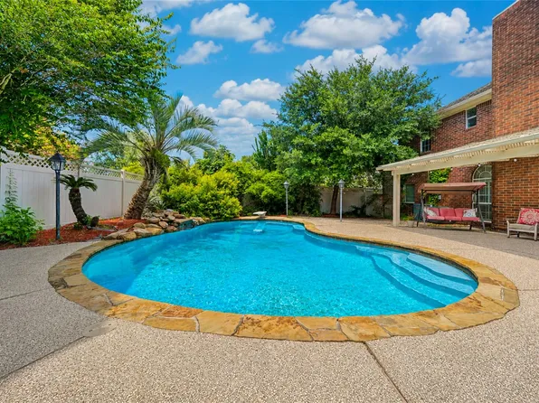 19722 Creekshore Dr, Katy, TX 77449