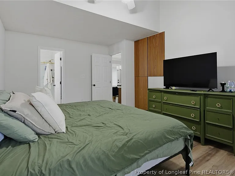 2130 Hull Rd — Photo 24