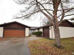 200 W Charter Dr, Muncie, IN 47303