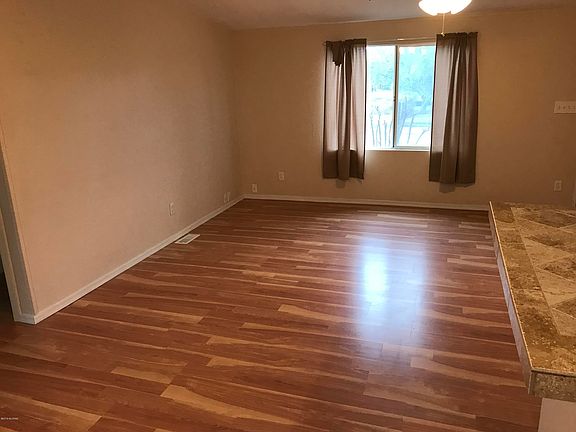 5th image of 13465 N Warfield Cir