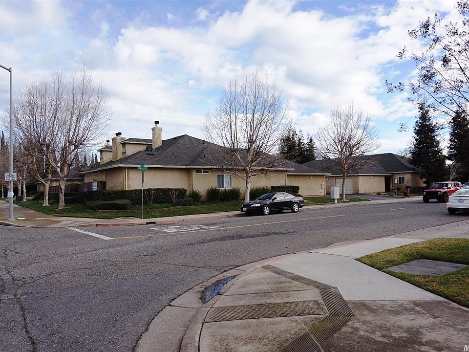 1st image of 245 Arboles Way