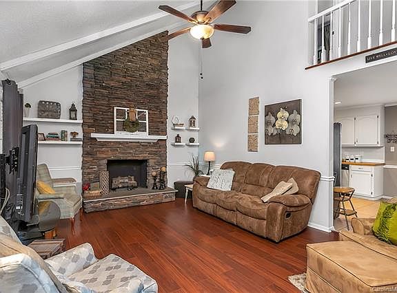 5th image of 2249 Winterfield Dr